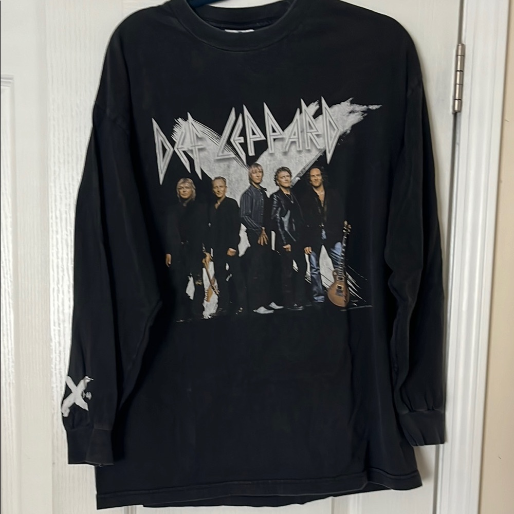 Def Leppard Black Long Sleeve Shirt